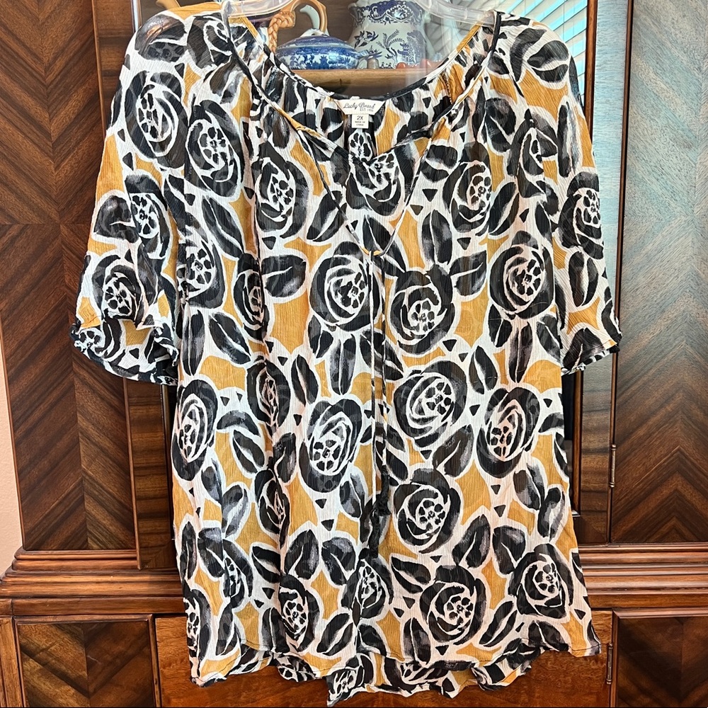 Lucky Brand 2X Sheer Gold Top